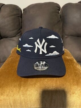 New York Yankees Simpsons Navy Cloud Embroidered 9FORTY Cap